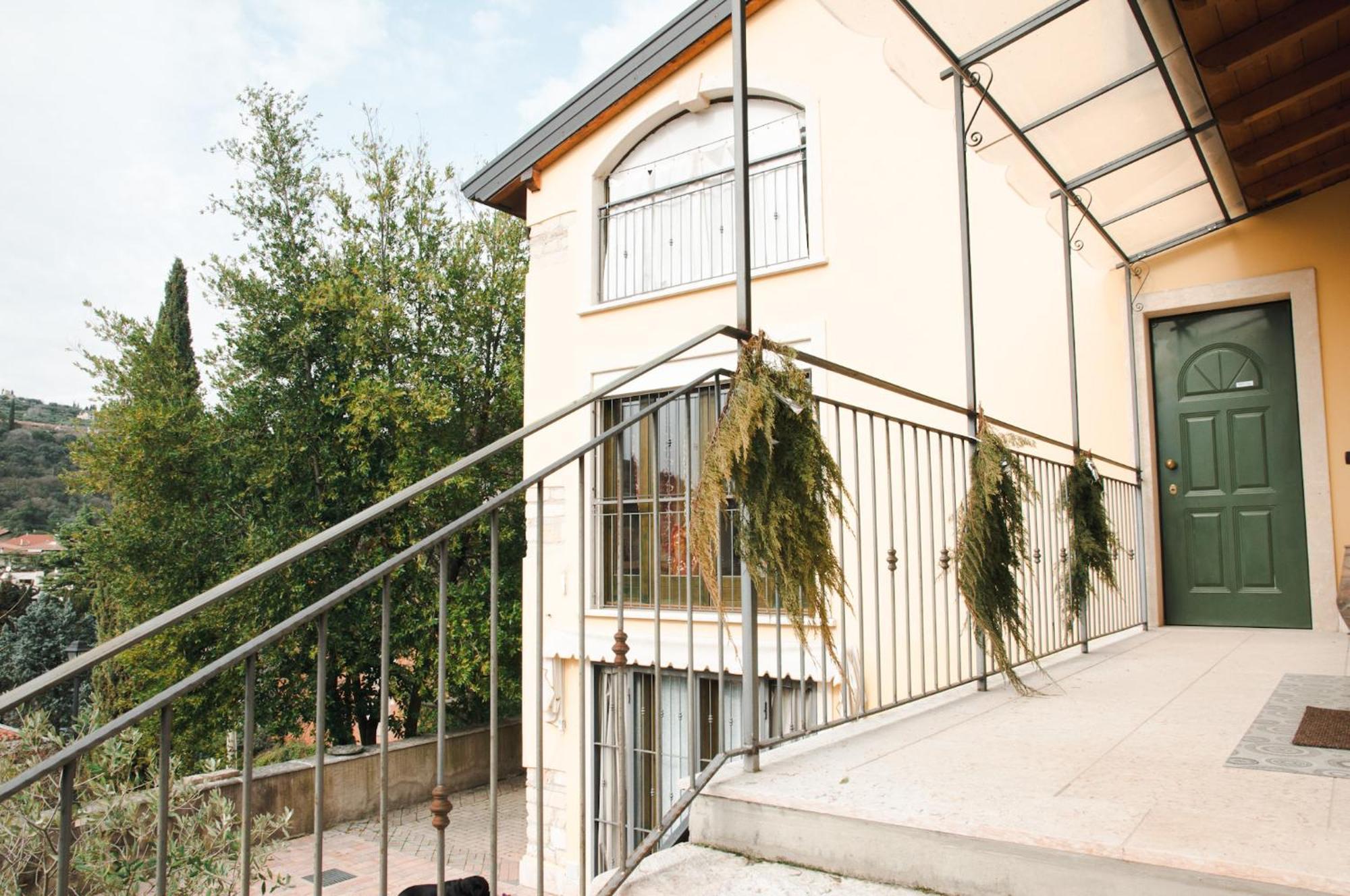 דירות ורונה Casale Manzoni מראה חיצוני תמונה